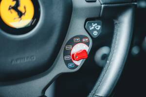 Image 31/56 of Ferrari 488 GTB (2020)
