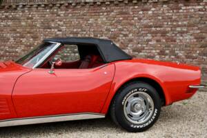 Image 14/50 of Chevrolet Corvette Stingray (1970)