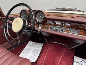 Afbeelding 31/36 van Mercedes-Benz 250 SE (1966)