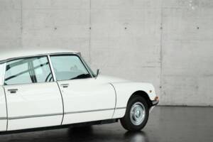 Bild 33/50 von Citroën DS 23 Pallas IE (1974)