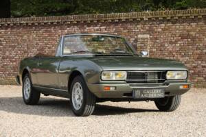 Image 42/50 of Peugeot 504 Convertible (1981)