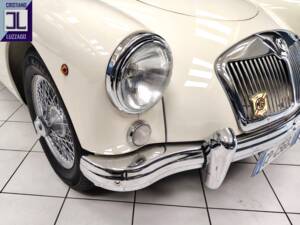 Image 10/59 of MG MGA 1500 (1958)