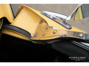 Image 29/50 of Volvo 1800 ES (1972)