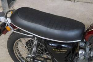 Image 7/38 of Triumph T 100 R Daytona (1971)