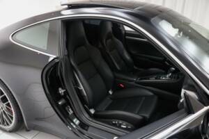 Immagine 7/17 di Porsche 911 Carrera S (2016)