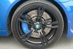 Image 33/50 of BMW M5 (2014)
