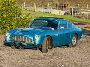 Image 3/19 of Aston Martin DB 6 (1969)