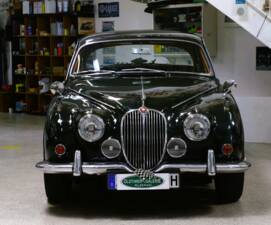 Immagine 2/36 di Jaguar 240 (1968)