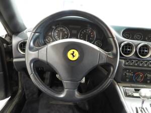 Imagen 6/15 de Ferrari 550 Maranello (1998)