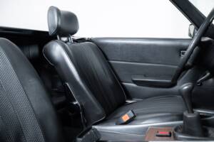 Image 21/38 of Mercedes-Benz 350 SL (1973)