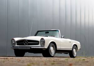 Bild 21/56 von Mercedes-Benz 280 SL (1969)