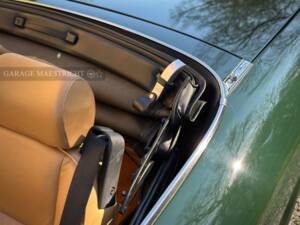 Image 40/100 de Alfa Romeo 2.0 Spider (1993)