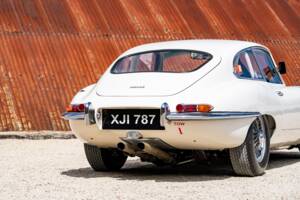 Afbeelding 45/46 van Jaguar E-Type 3.8 (1962)