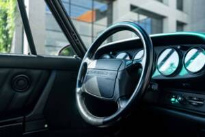 Image 34/46 of Porsche 911 Carrera 4 (1992)