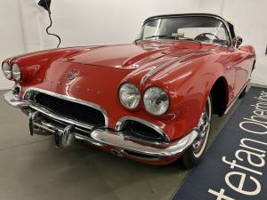 Image 8/41 of Chevrolet Corvette (1962)