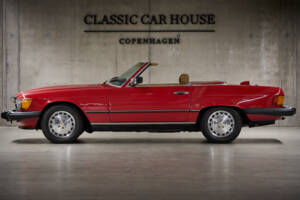 Image 2/89 of Mercedes-Benz 560 SL (1986)