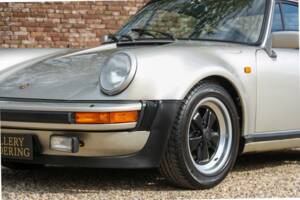 Afbeelding 17/50 van Porsche 911 Turbo 3.3 (1983)
