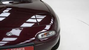 Afbeelding 11/15 van Mazda MX-5 1.6 (1996)