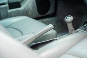 Image 52/68 of Porsche 911 Carrera (1997)
