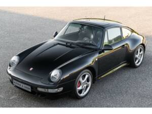 Imagen 5/29 de Porsche 911 Carrera S (1997)
