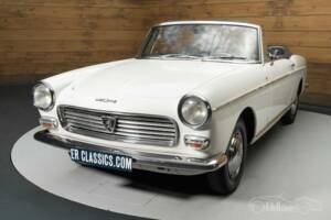 Imagen 6/8 de Peugeot 404 Convertible (1966)