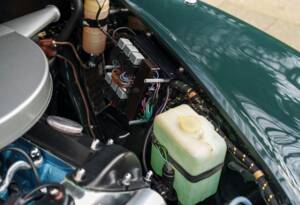 Image 28/31 of Jaguar 340 (1968)