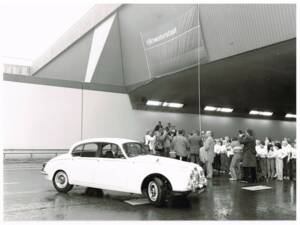Obraz 25/50 pojazdu Jaguar 240 (1968)