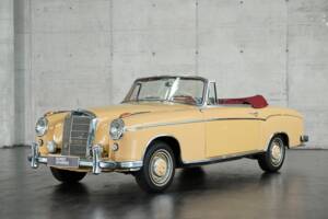 Immagine 3/50 di Mercedes-Benz 220 S Cabriolet (1958)