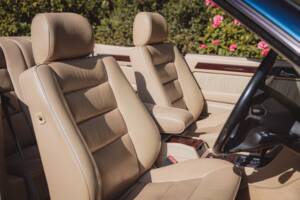 Imagen 4/41 de Mercedes-Benz E 220 (1995)