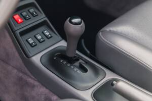 Imagen 28/37 de Porsche 911 Carrera (1995)