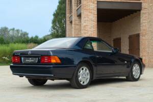 Image 7/50 de Mercedes-Benz SL 320 (1995)