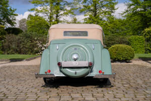 Image 16/23 of Bentley 3 1&#x2F;2 Liter Park Ward DHC (1936)