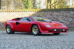 Image 43/50 de Lamborghini Countach LP 5000 S QV (1987)