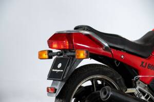 Image 23/50 of Yamaha XJ 600 (1984)
