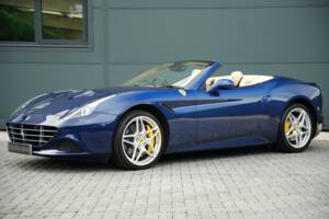 Image 4/50 of Ferrari California T (2015)