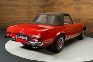Immagine 11/19 di Mercedes-Benz 230 SL (1967)