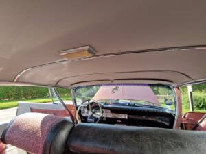 Afbeelding 69/84 van Chrysler New Yorker 2-Door Hardtop (1961)