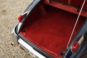 Image 18/50 de Jaguar XK 150 SE FHC (1959)