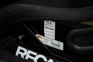 Immagine 27/50 di Porsche 911 Carrera RS (1995)