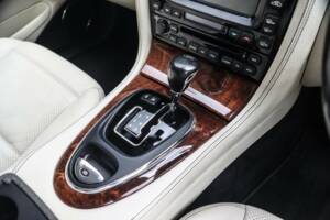 Afbeelding 18/34 van Jaguar XJR (2008)