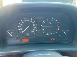 Bild 60/82 von BMW 525i (1993)