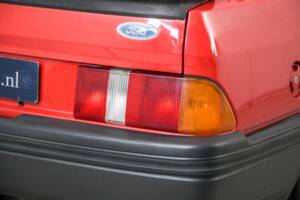 Afbeelding 30/50 van Ford Sierra 2.0 S (1987)