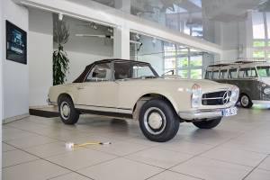 Image 3/25 of Mercedes-Benz 230 SL (1966)