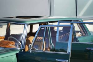 Image 8/20 of Mercedes-Benz 600 (1967)