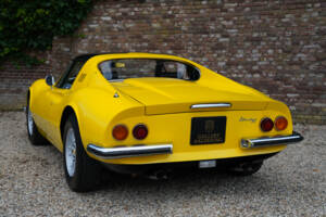 Image 28/50 of Ferrari Dino 246 GTS (1973)