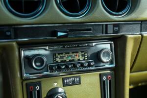 Image 24/50 de Mercedes-Benz 280 SLC (1976)