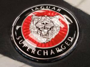 Bild 25/65 von Jaguar XKR (1998)