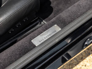 Image 35/56 of Aston Martin V12 Vanquish S (2005)