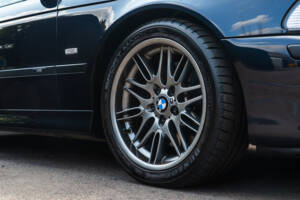 Image 51/56 of BMW M5 (2000)