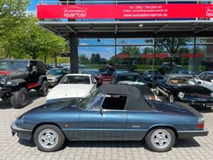 Bild 7/16 von Alfa Romeo 1.6 Spider (1989)